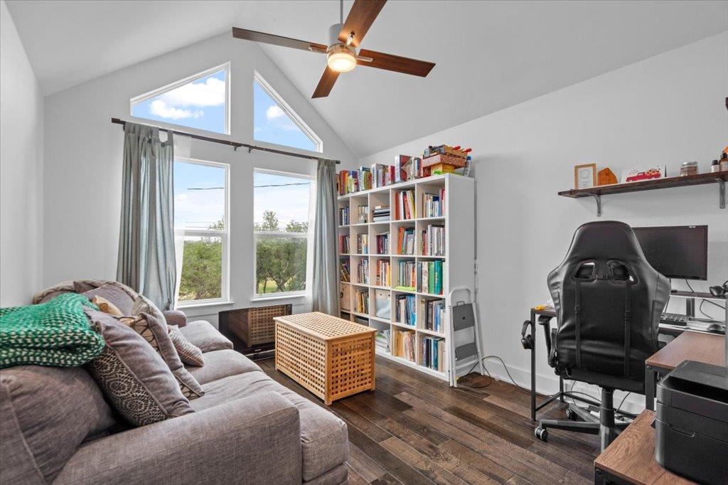 10304 Twin Lake CIR