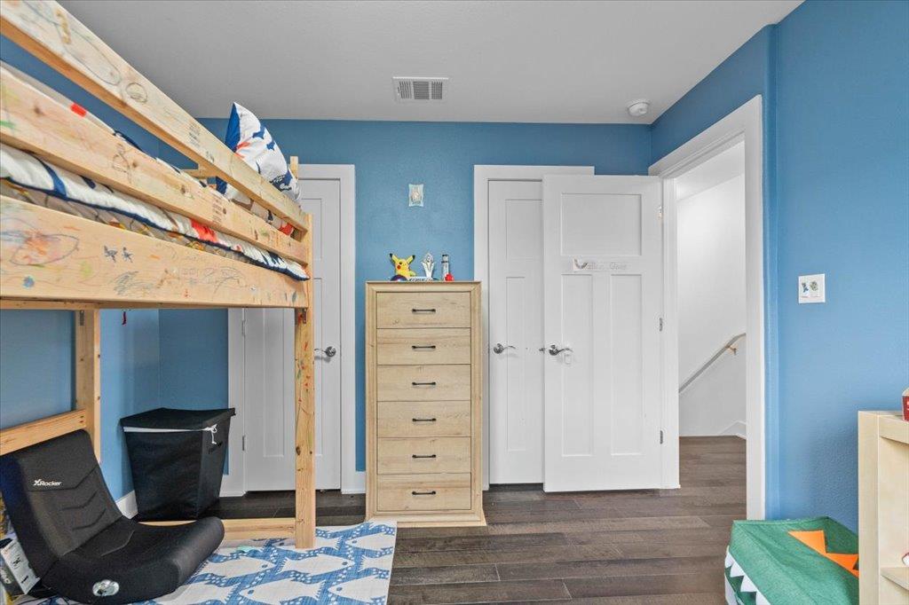 10304 Twin Lake CIR