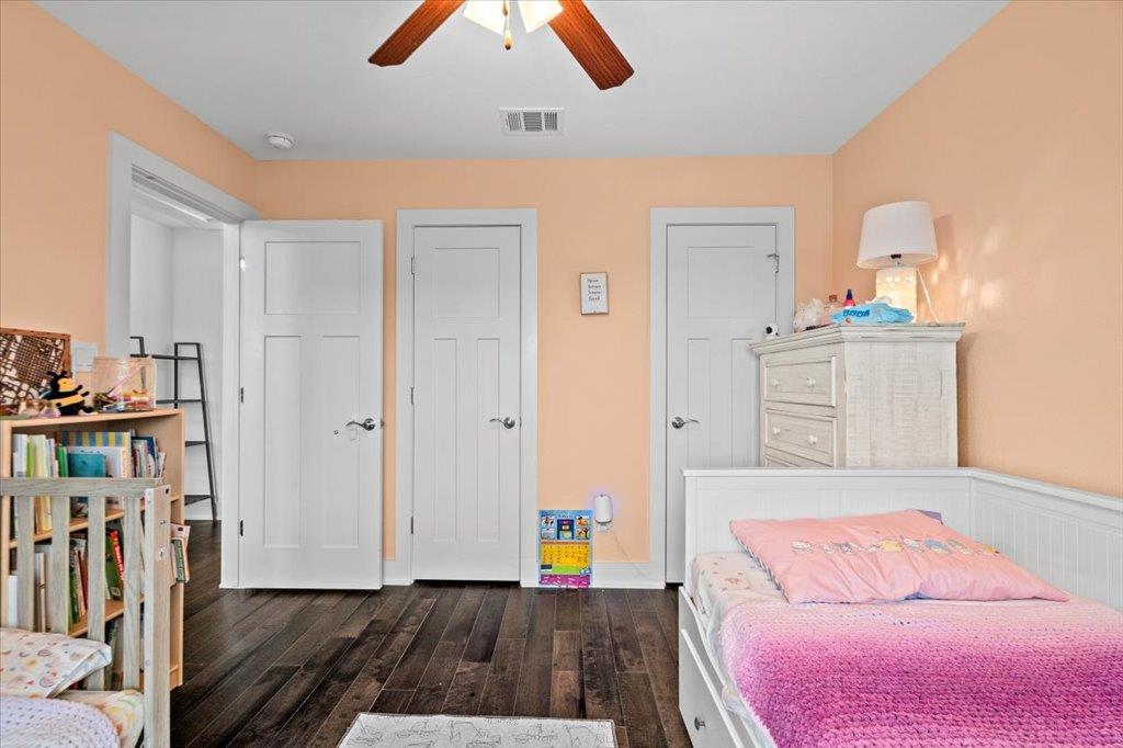 10304 Twin Lake CIR