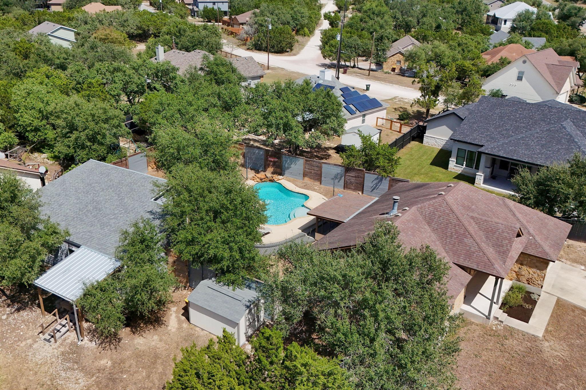 10213 Thomas Lane