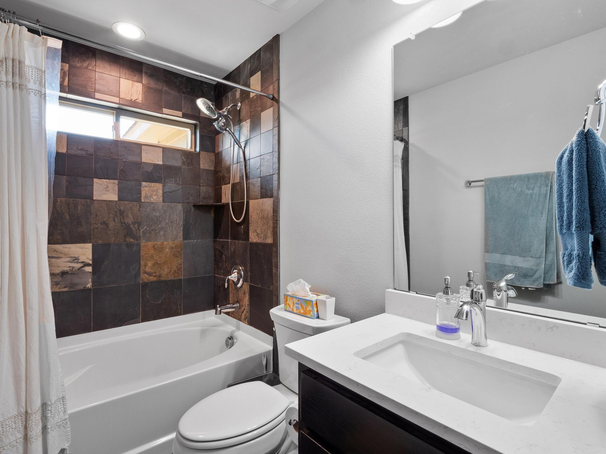 10103 Twin Lake LOOP