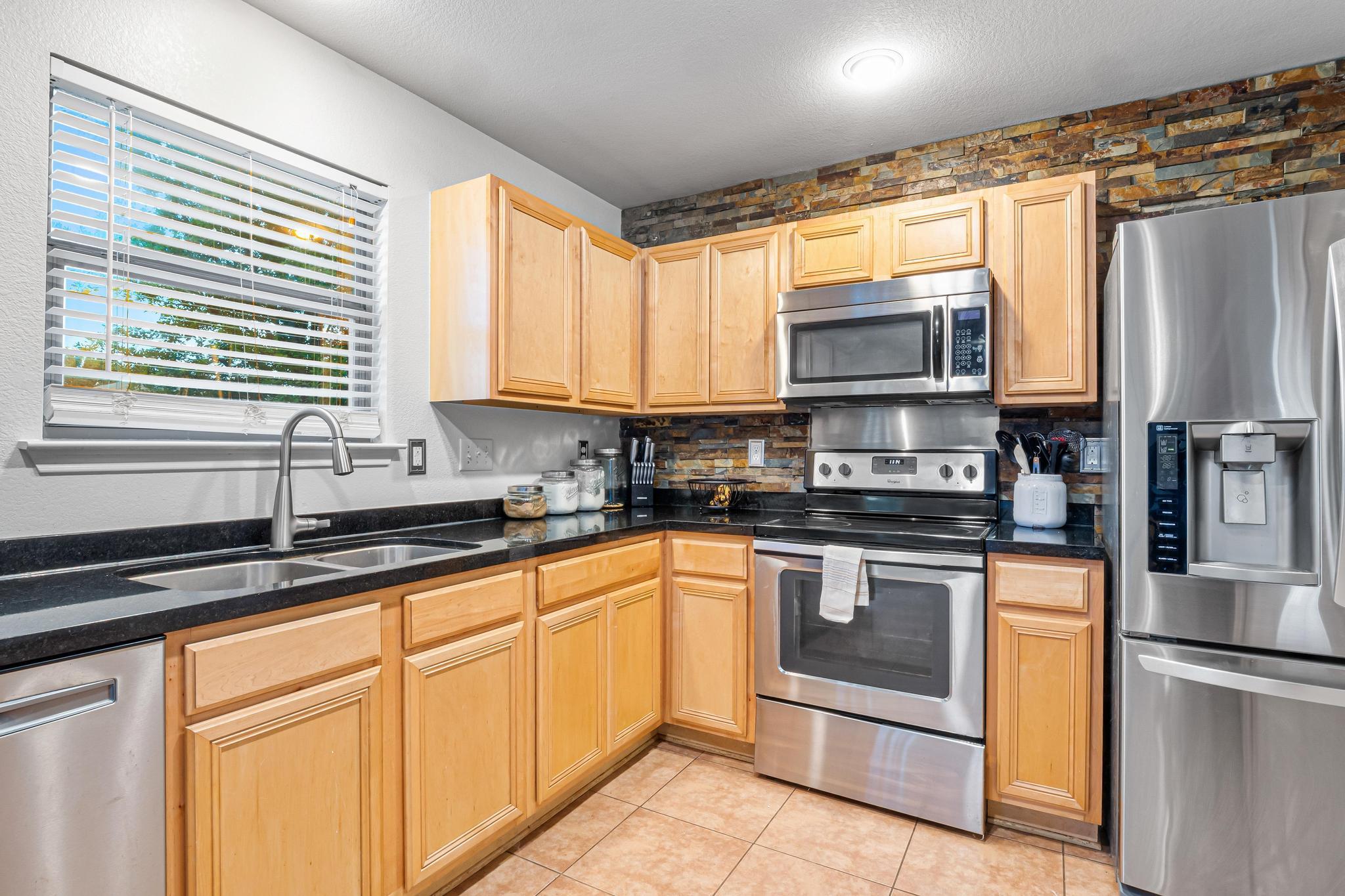8936 Milton Lease DR
