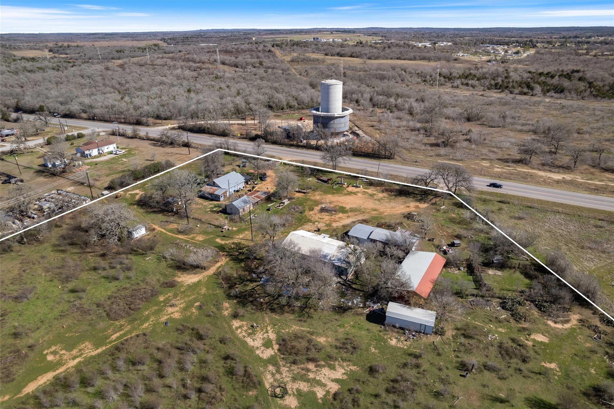 1540 N State Highway 95 Highway