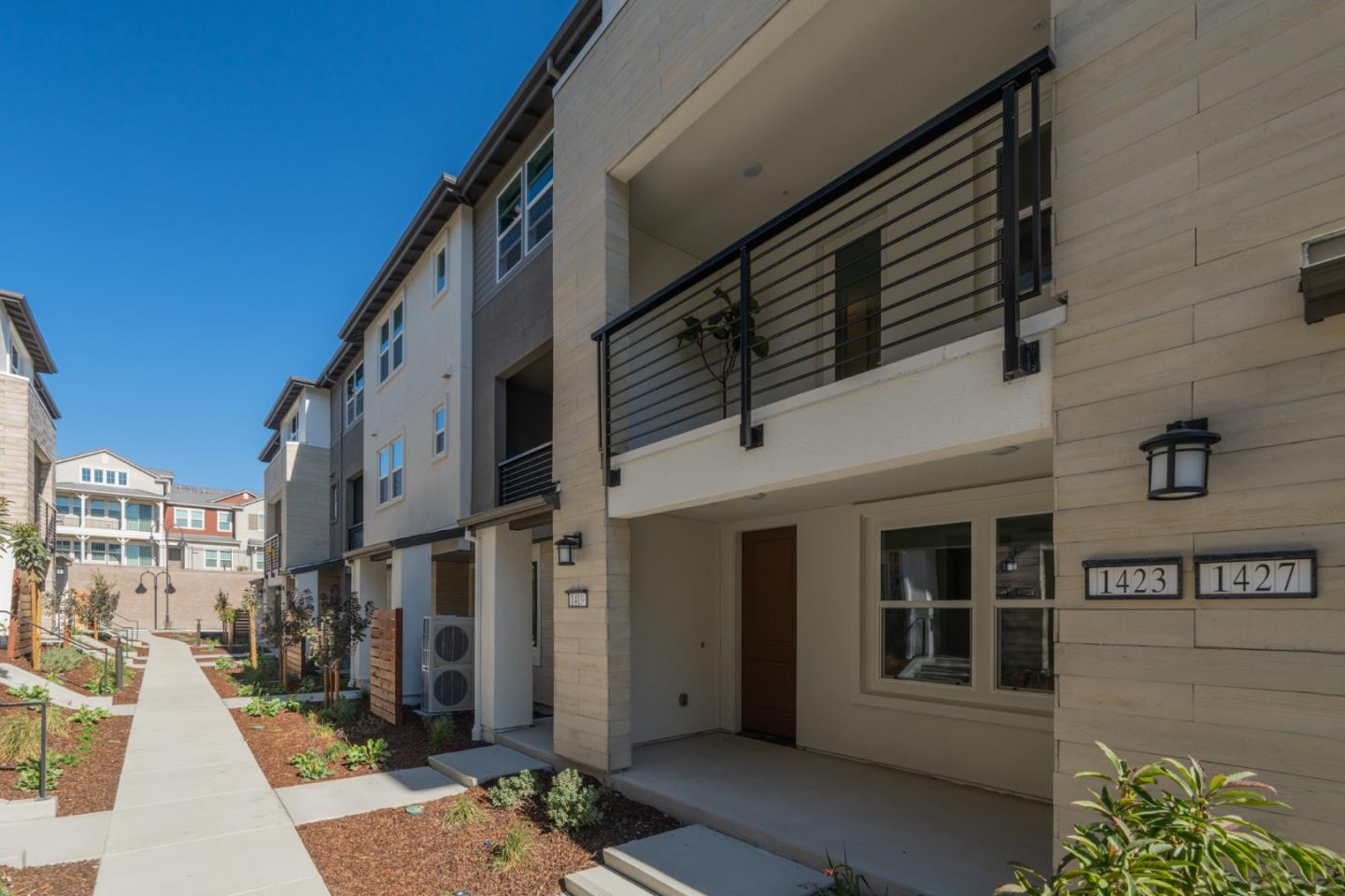 1423 Venice TER