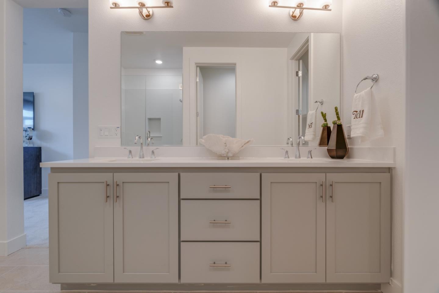 1423 Venice TER