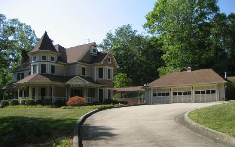 366 Wood Oak Trail