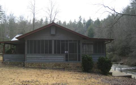 526 W Mountaintown Trail