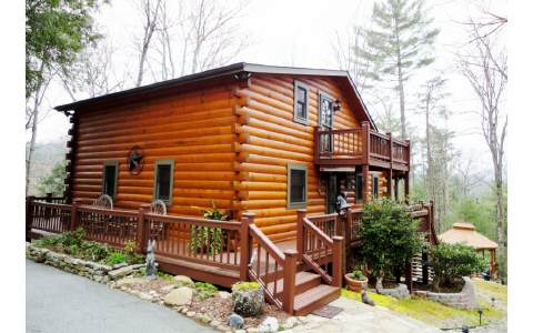 1696 Hidden Lake Drive
