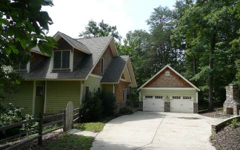 37 Pinecrest Drive