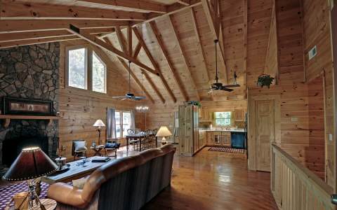 739 Oakridge
