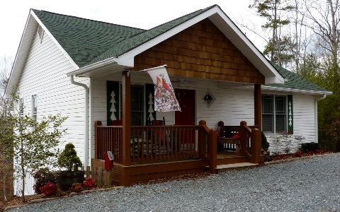 108 Acorn Court