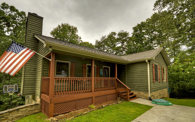1200 Villa Drive