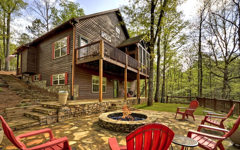 1520 Garnet Drive