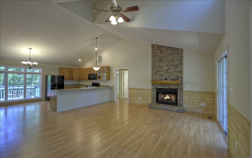 321 Ridgecrest Circle