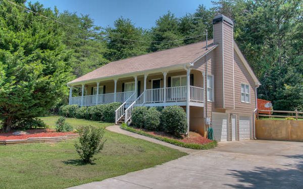 2431 Carlan Road