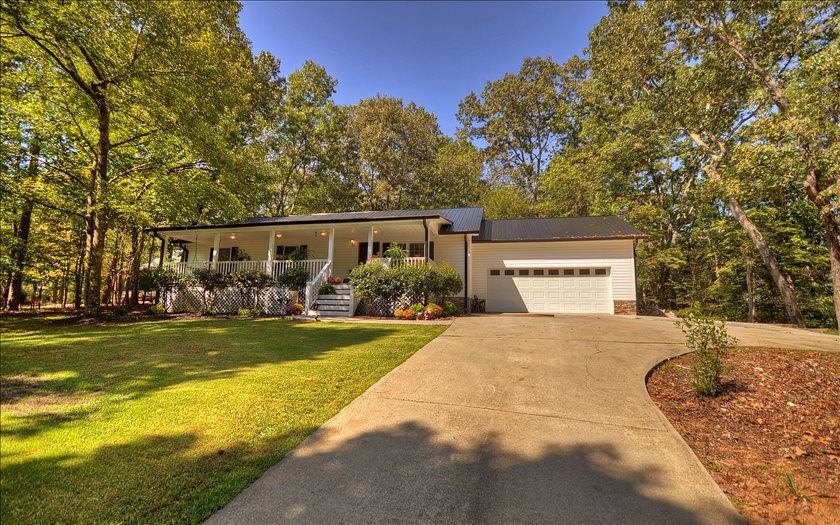 37 Ridgecrest Circle