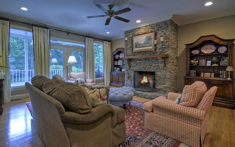 208 Jacob Hunter Lane
