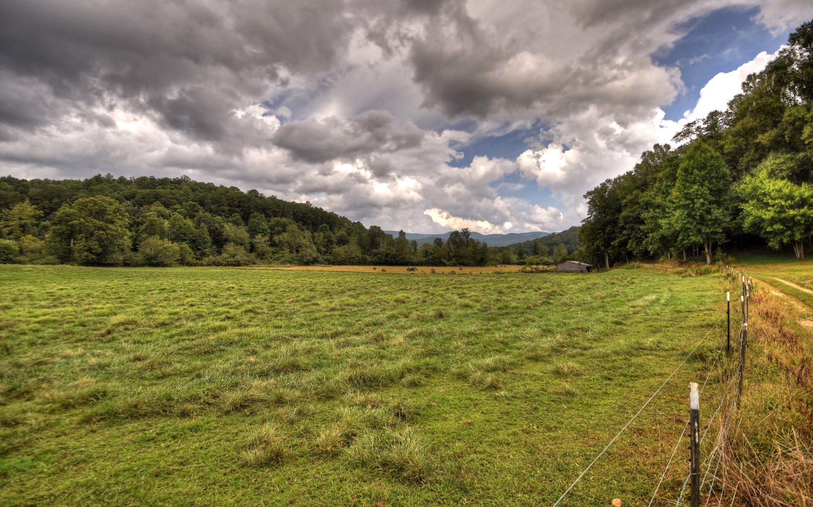 48AC Whitepath Road