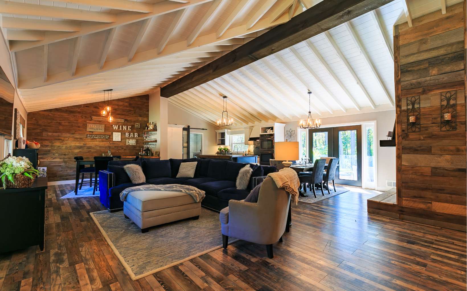 1555 Elliott Family Parkway