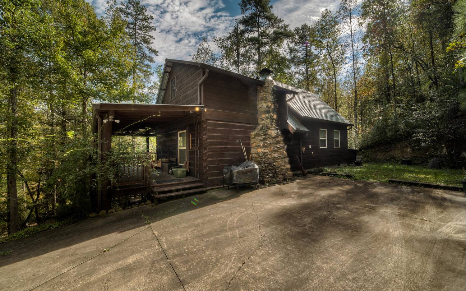 139 Hemlock Lane