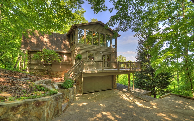 747 Walnut Mountain Road