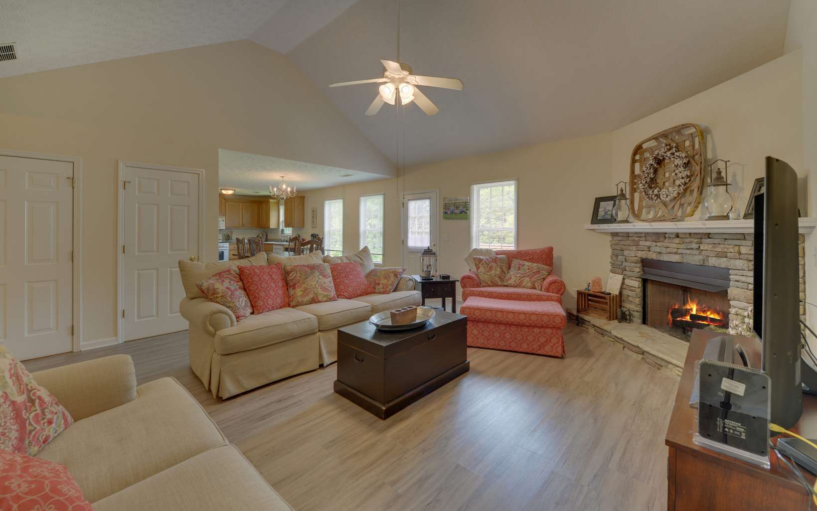 1413 Roberts Ridge Road