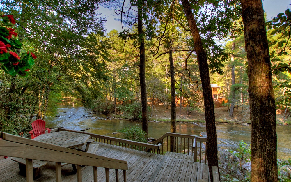 375 Whitewater Run Court