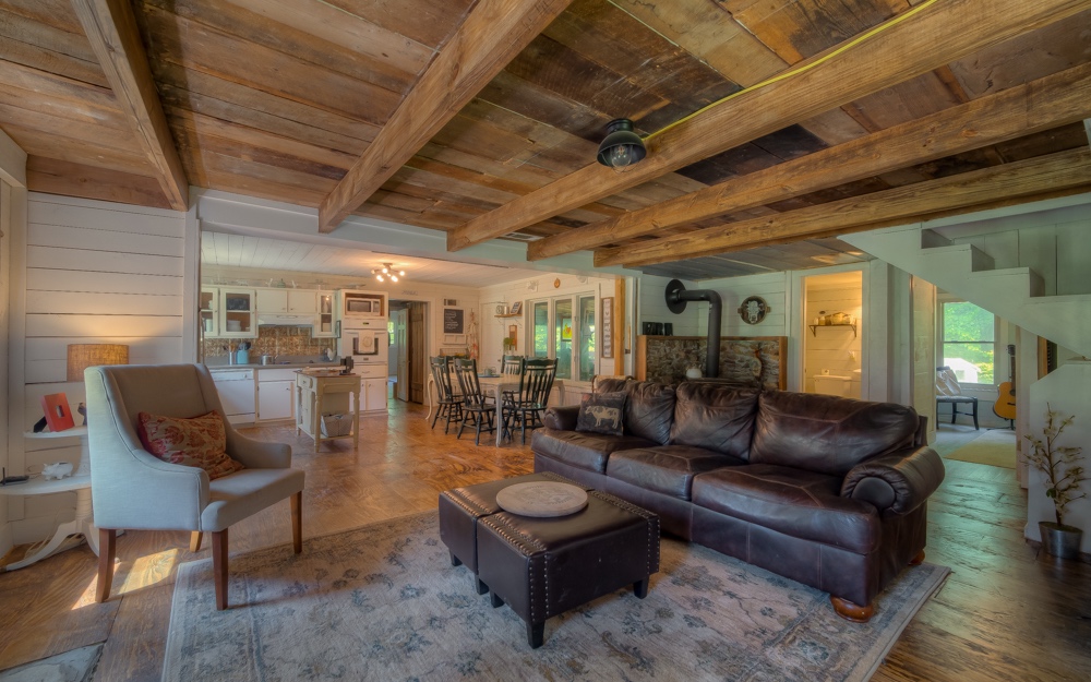 192 Mooney Drive