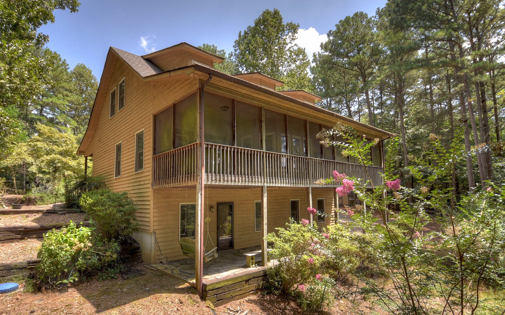 202 Mountain Springs Circle