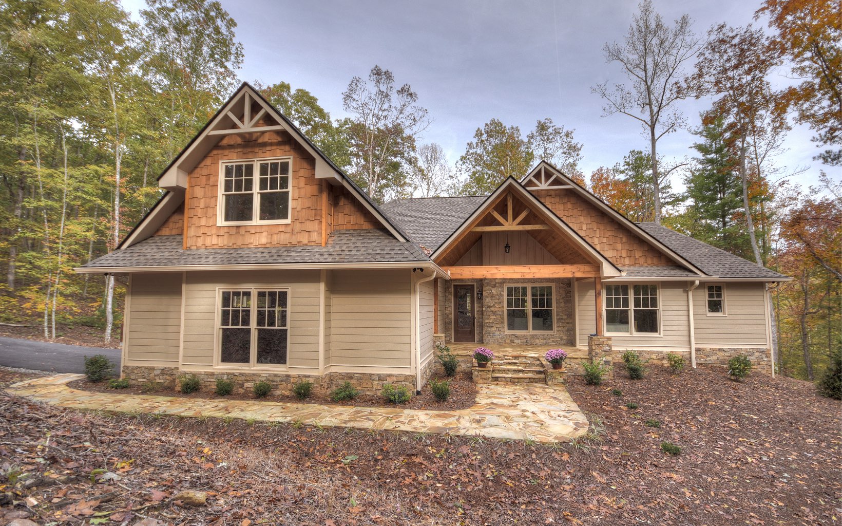 290 North Harris Creek