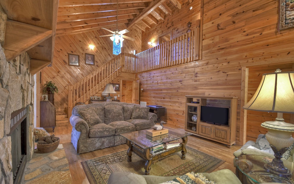 115 Cherry Log Summit Drive