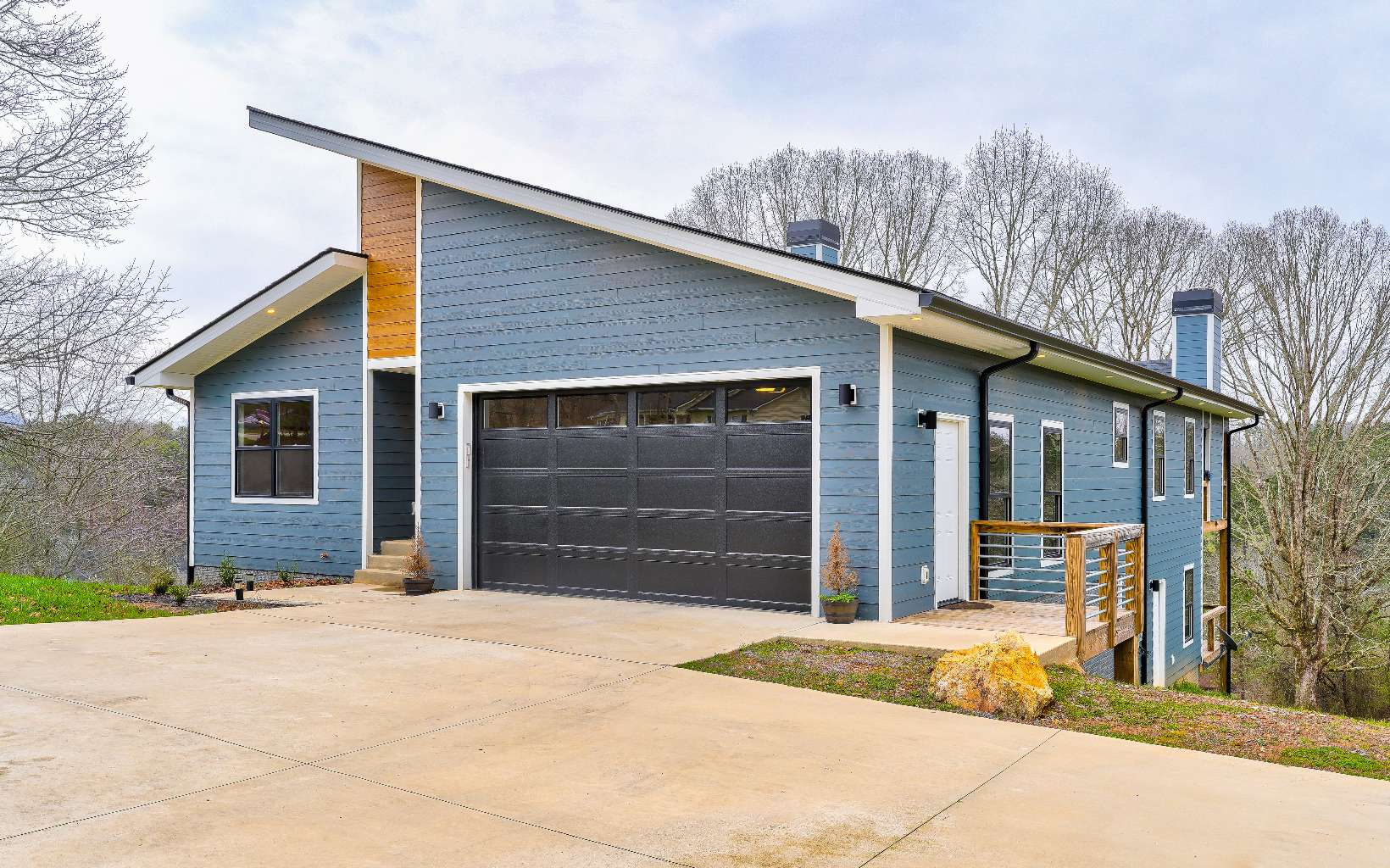 303 Chinquapin Road