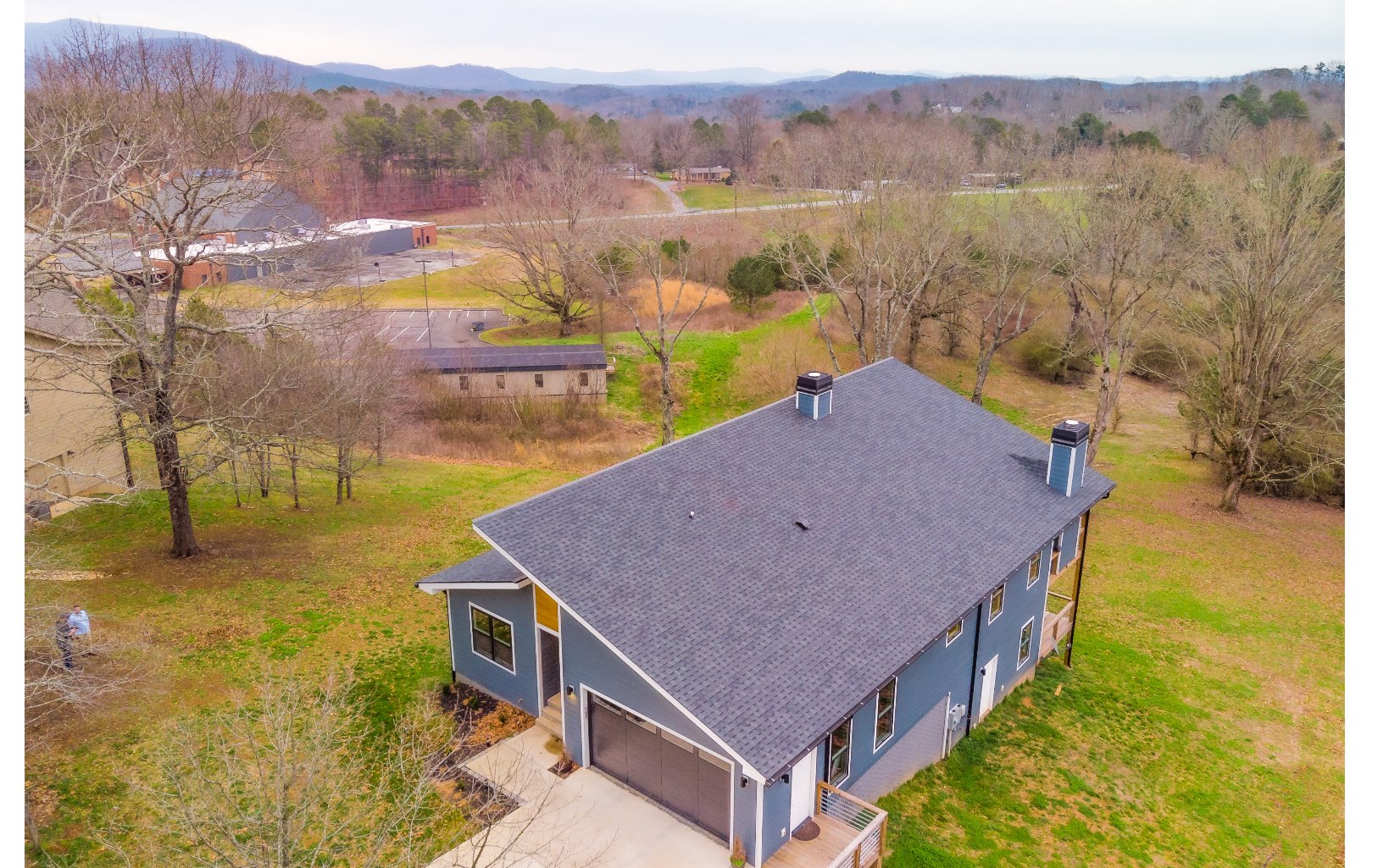 303 Chinquapin Road