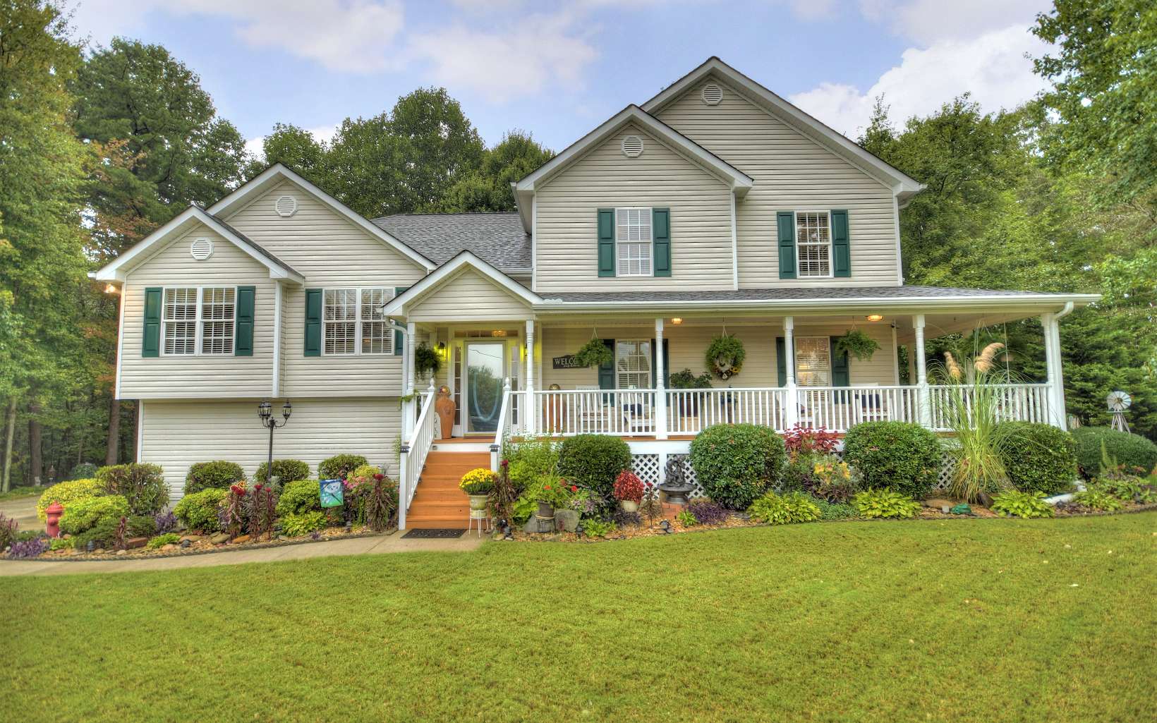 98 98 Jefferson Court