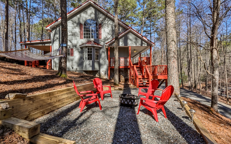 43 Hamlet Court