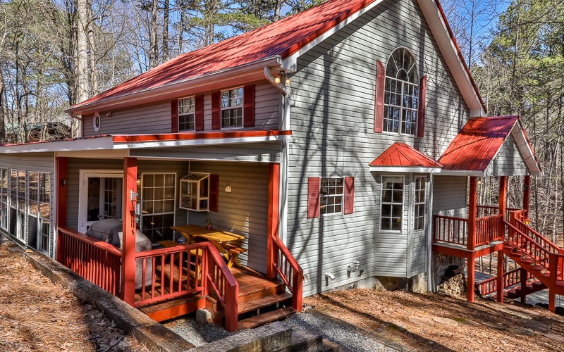 43 Hamlet Court