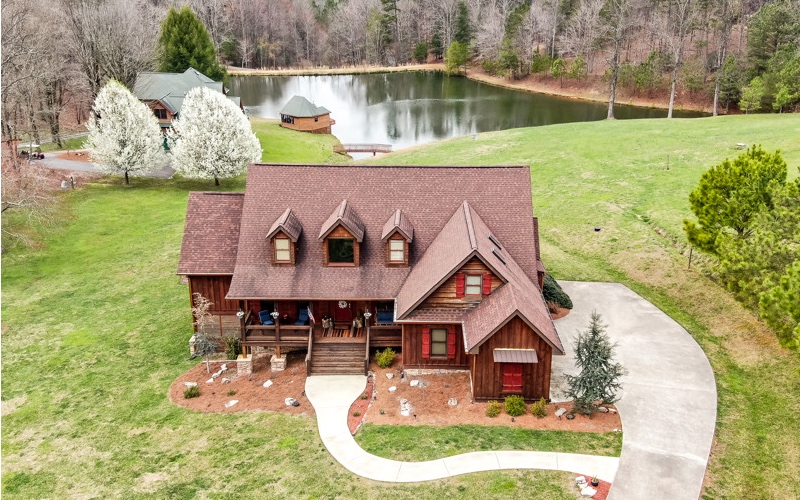 149 Deer Lake Drive