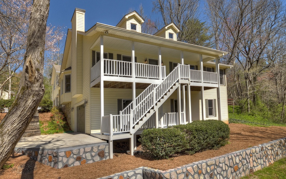 531 Riverbottom Road