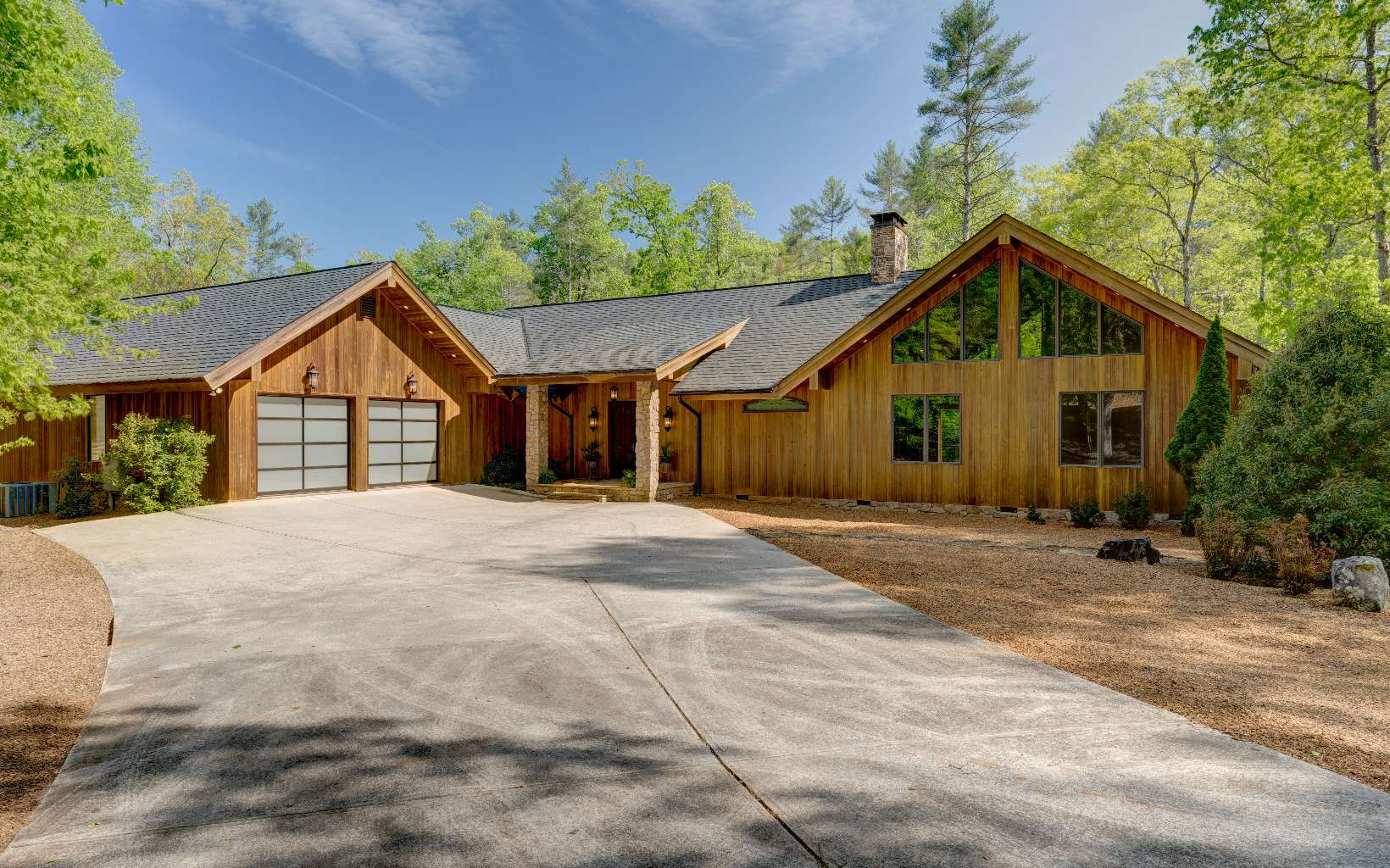 84 Riverhouse Drive