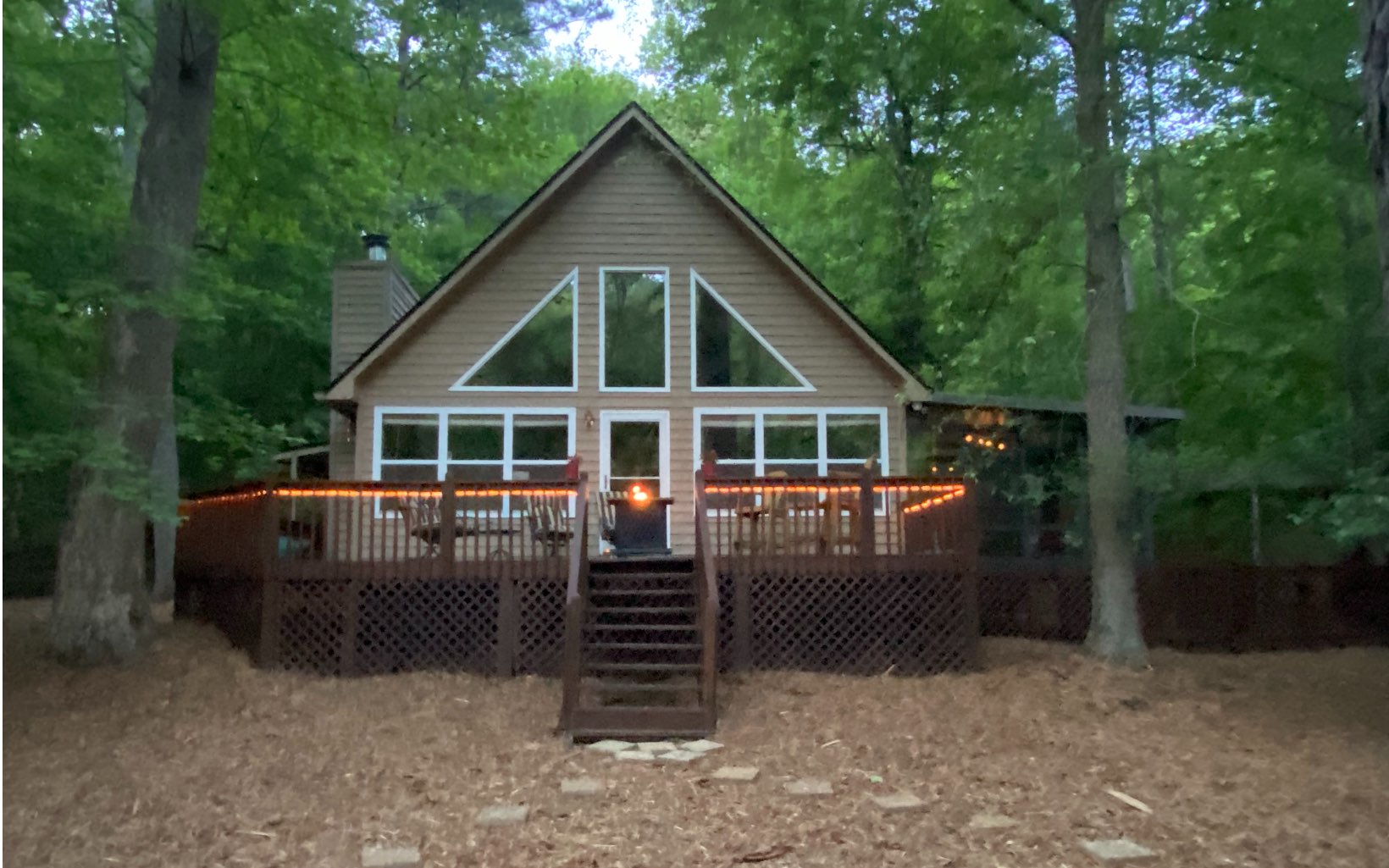 889 Centergate Drive
