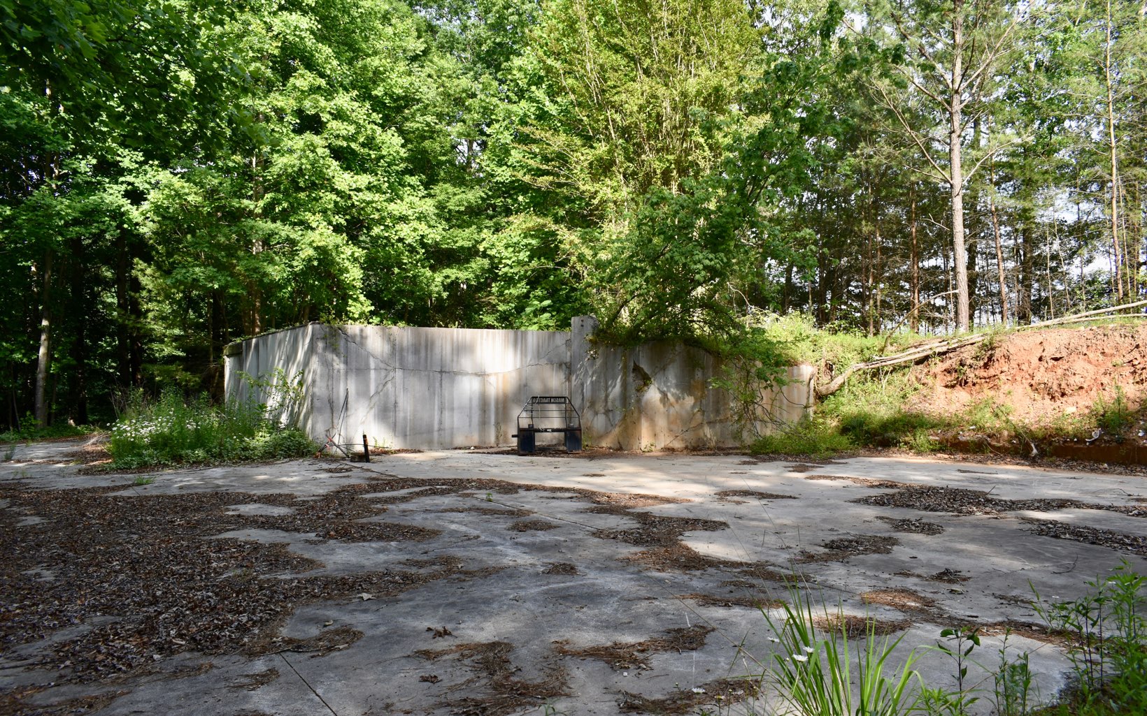 1621 Weeks Road