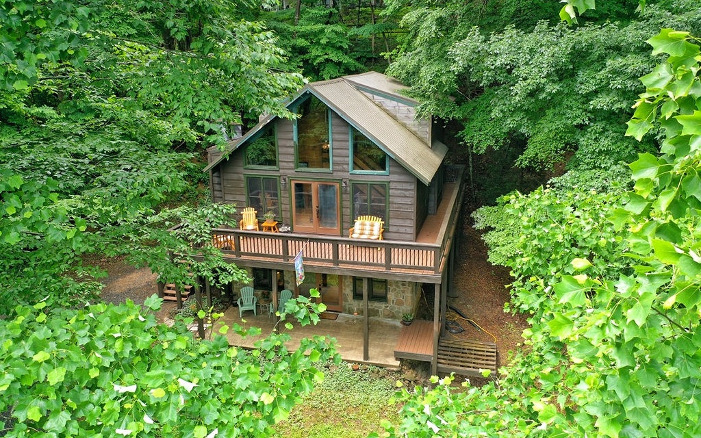 1213 Mountain Oak Drive