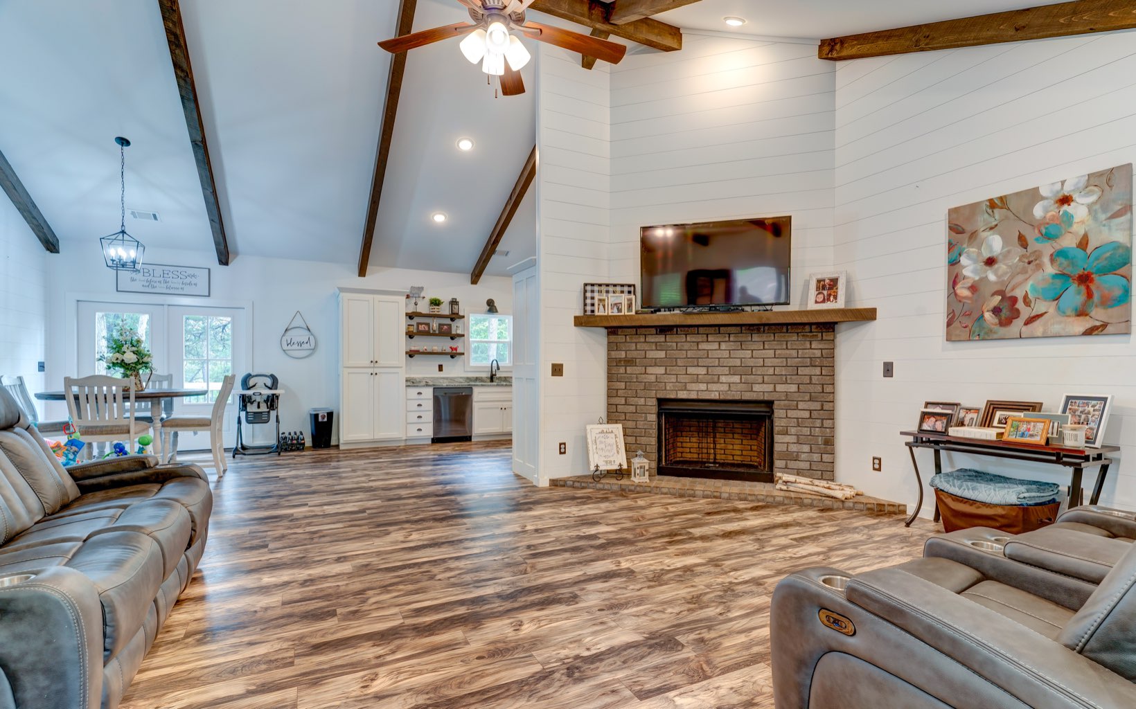 614 Hickory Ridge Drive