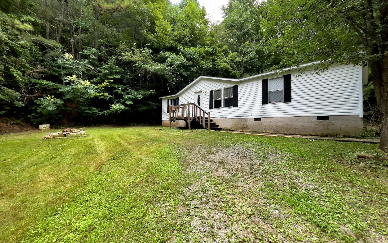 120 Henry Cantrell Road