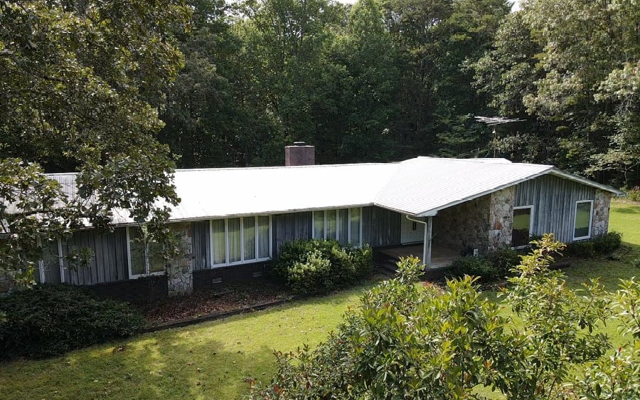 5568 Hwy 382w