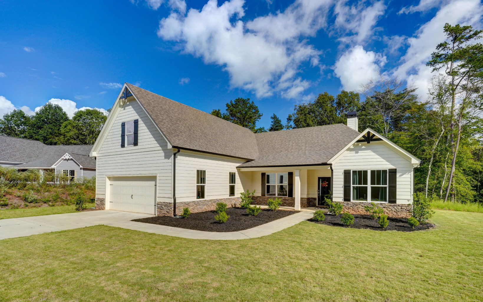 96 Highland Pointe Drive