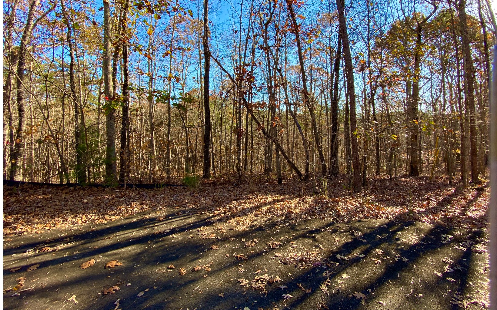 LT10 Country Hills Road