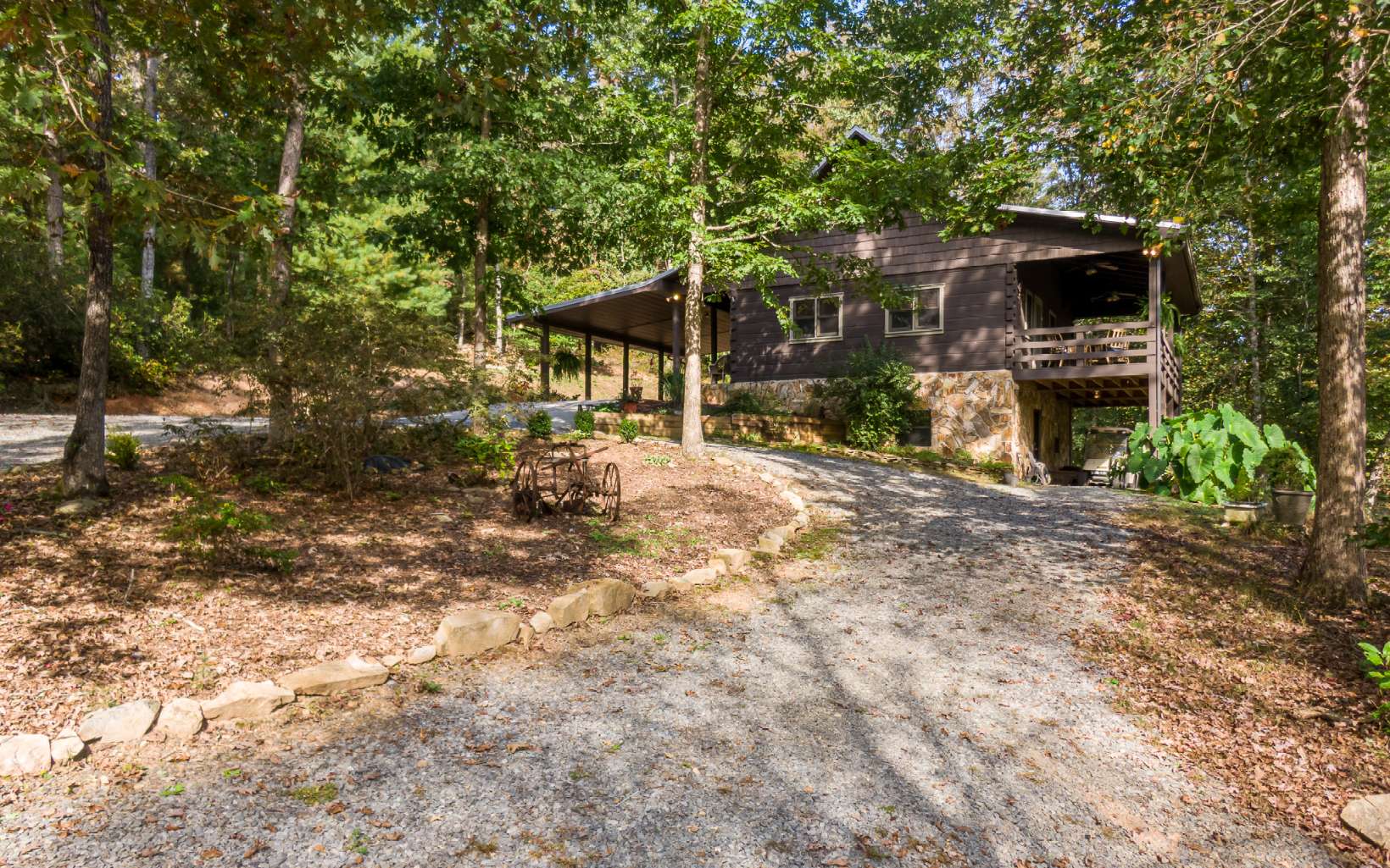 690 Elford Road