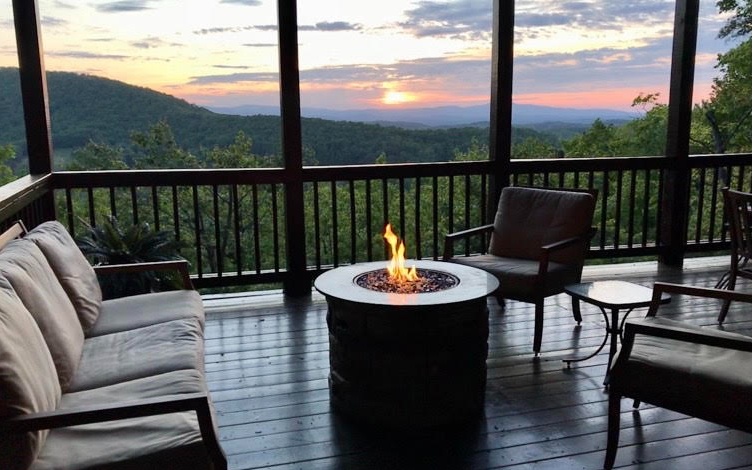 281 Hoot Owl Ridge