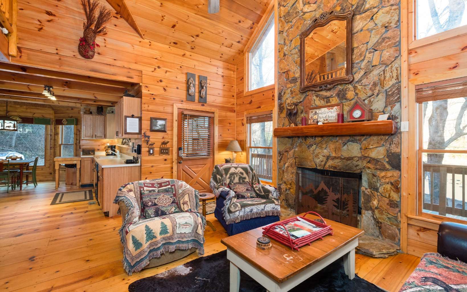305 Riveredge Lane